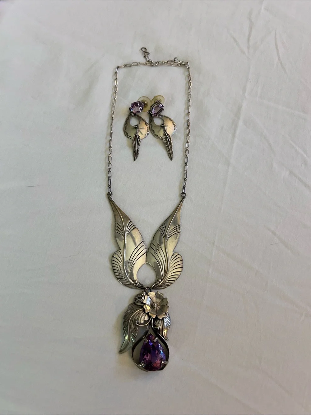 Vintage-Inspired Silver Tone Necklace & Earring Set with Purple Amethyst Pendant